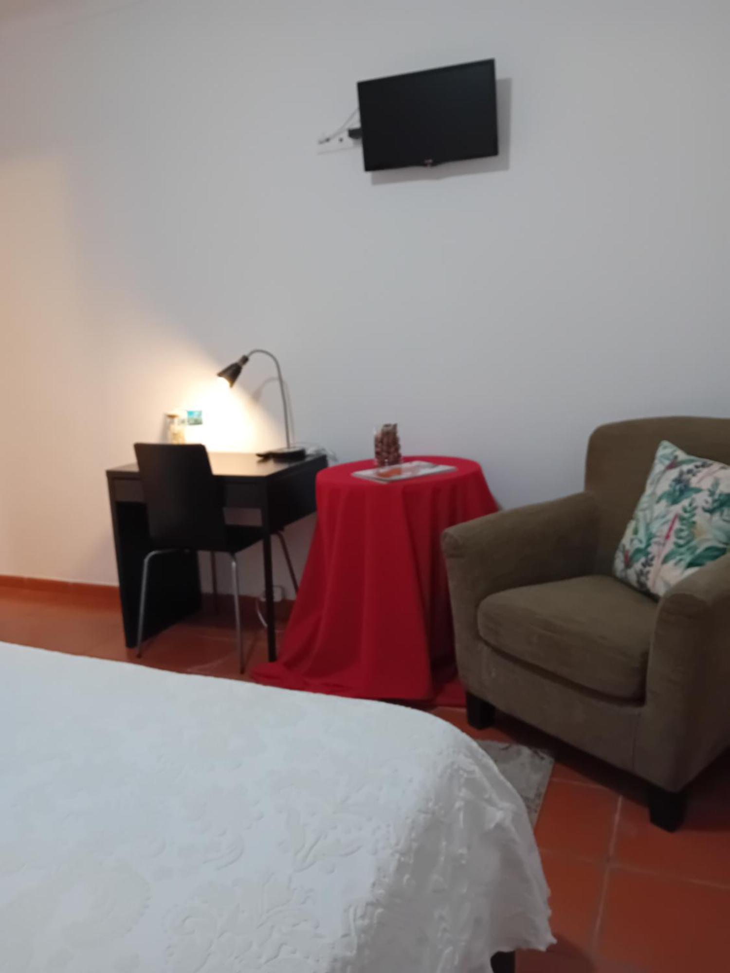 Hotel Reguengos *